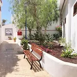 Helena En Garden Con Piscina Climatizada Apartment *